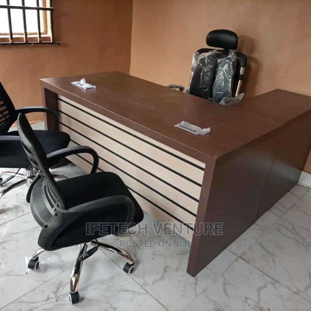 Executive Table With Extension