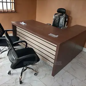 Executive Table With Extension