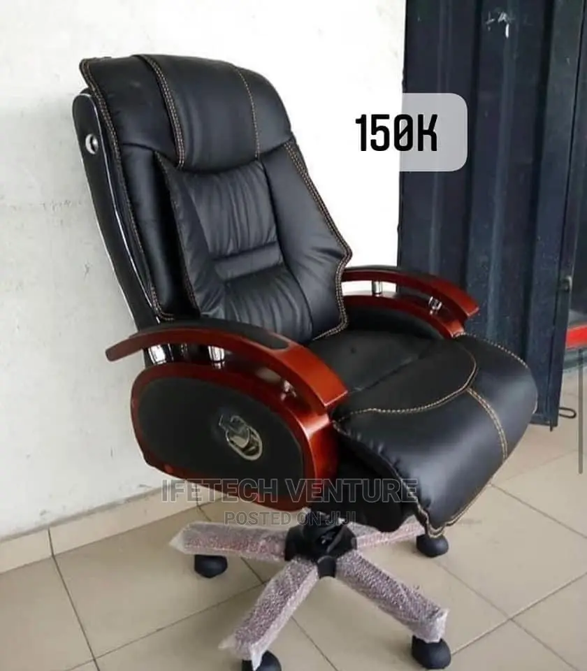 Original Bravula Leather Chair