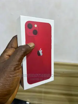 Photo - New Apple iPhone 13 128 GB Red