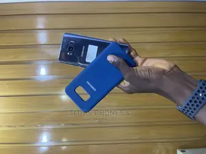Photo - Samsung Galaxy S8 64 GB Blue