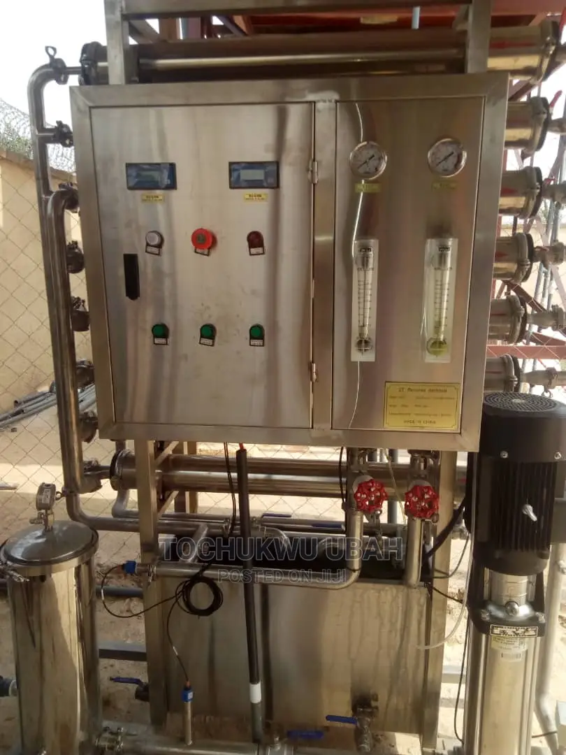 Reverse Osmosis Machine