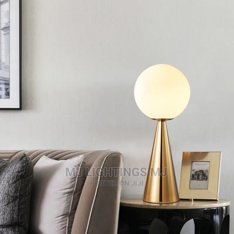 Nordic White Ball Glass Table Lamp.