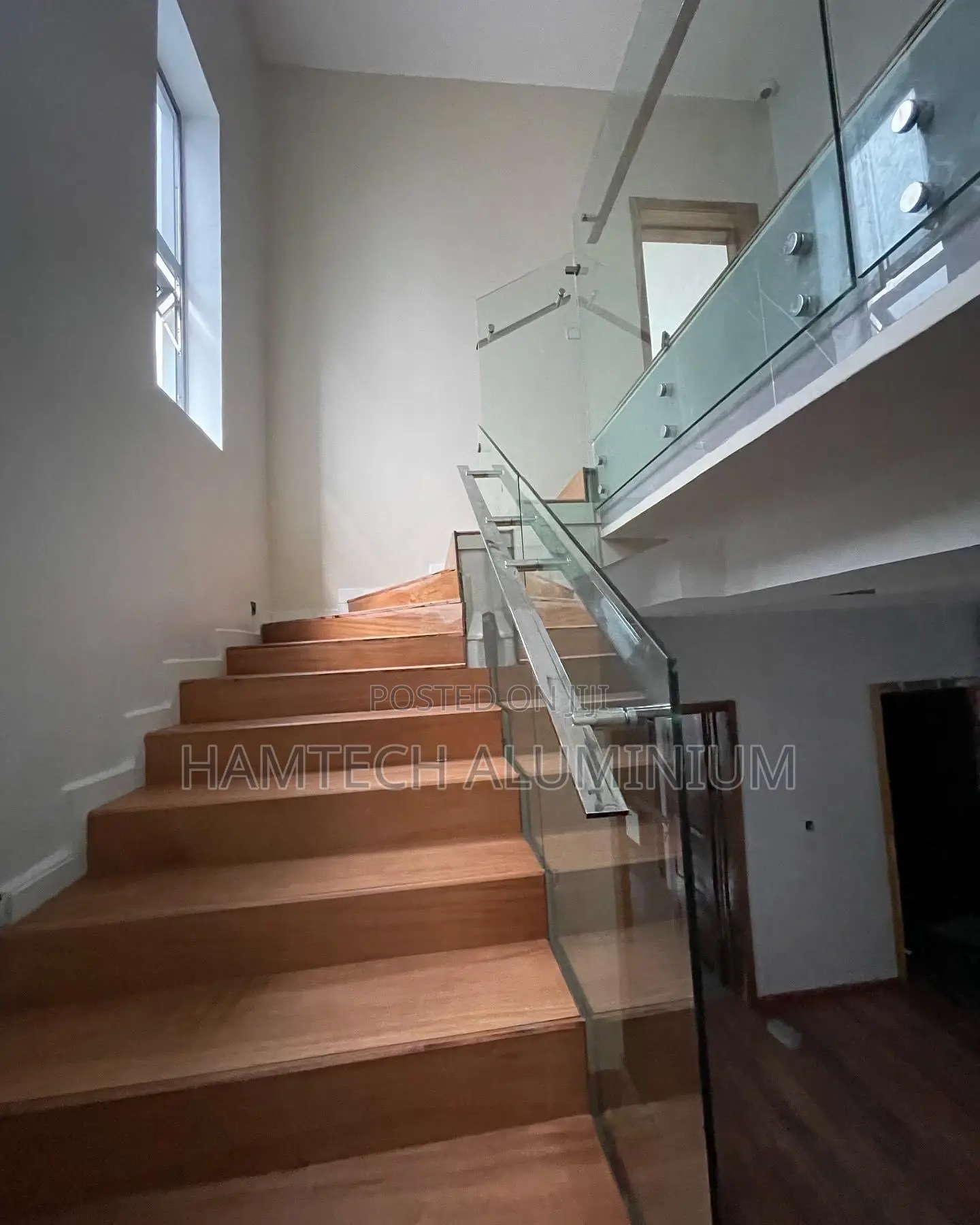 Tempered Glass Handrail