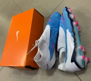 Brand New Direct Pure Original Nike Football Boots