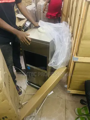 Automatic Commercial Ice Cubes Maker