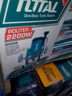 Total Electric Router 2200W
