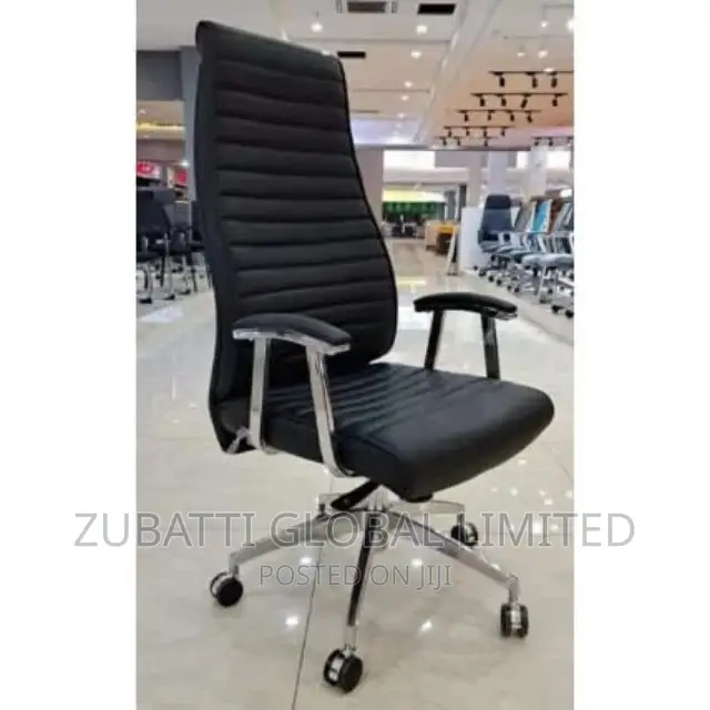 Quality Executive Adjustable Swivel Leather Office Chair.
