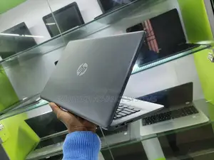 Laptop HP 240 G7 4GB Intel Celeron HDD+SSD 128GB