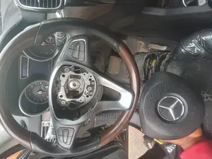 GLE Steering Airbag and Android Screen Replacement