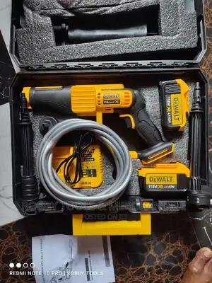 Cordless Pressure Washer
