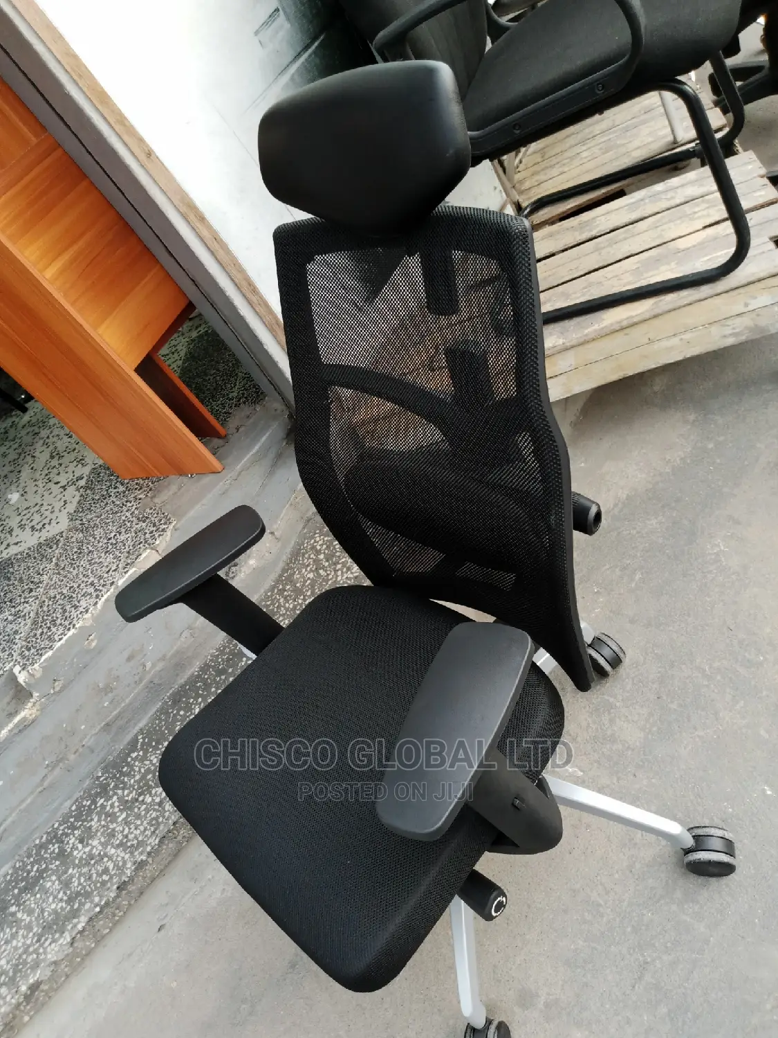 Office Chair {Ergonomic}
