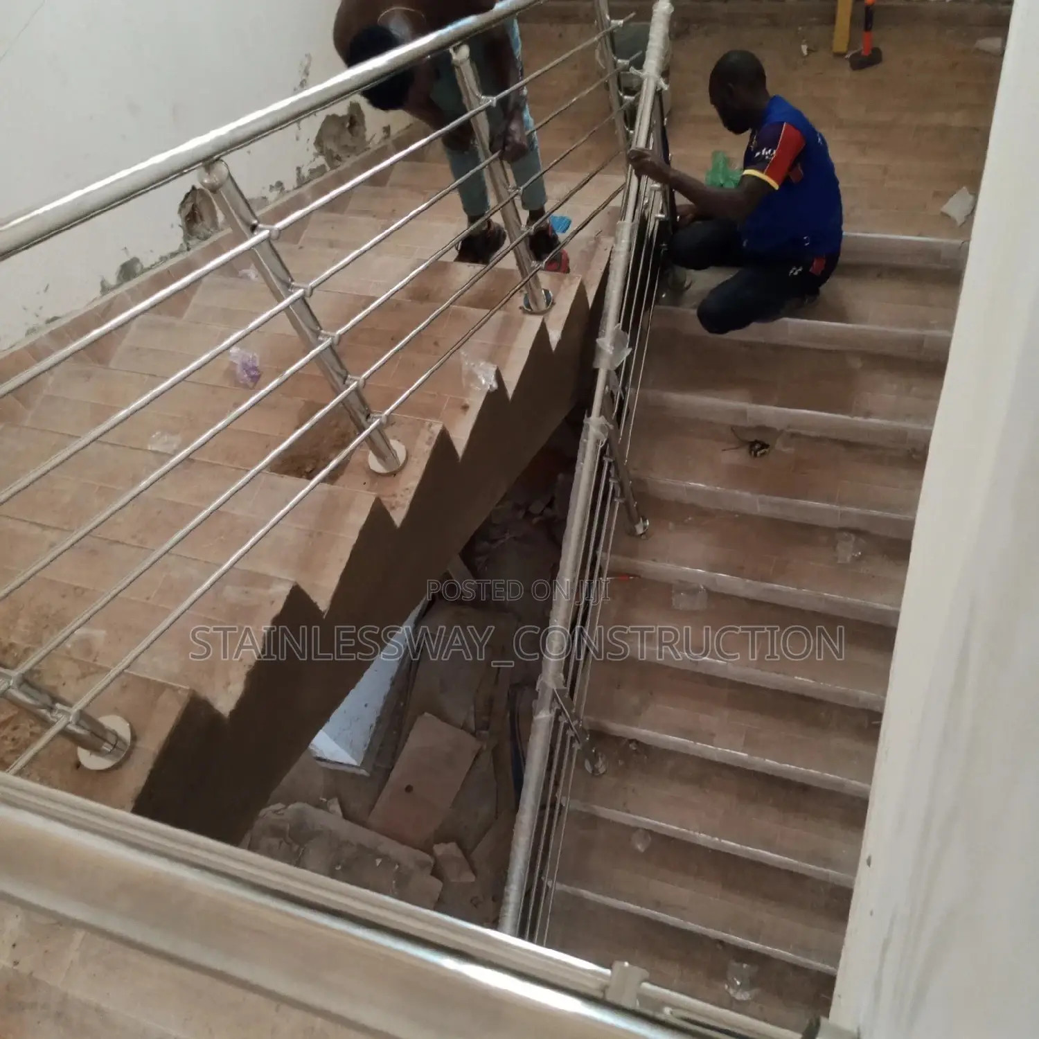 Stainless Handrail Design At Apo District