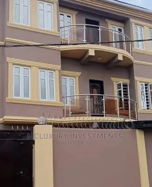 Furnished 3bdrm Townhouse / Terrace in Surulere for rent