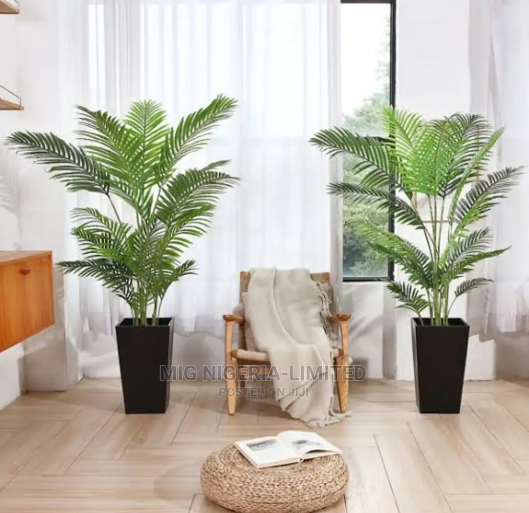 Artificial Palms Trees Plant and Pot 5ft