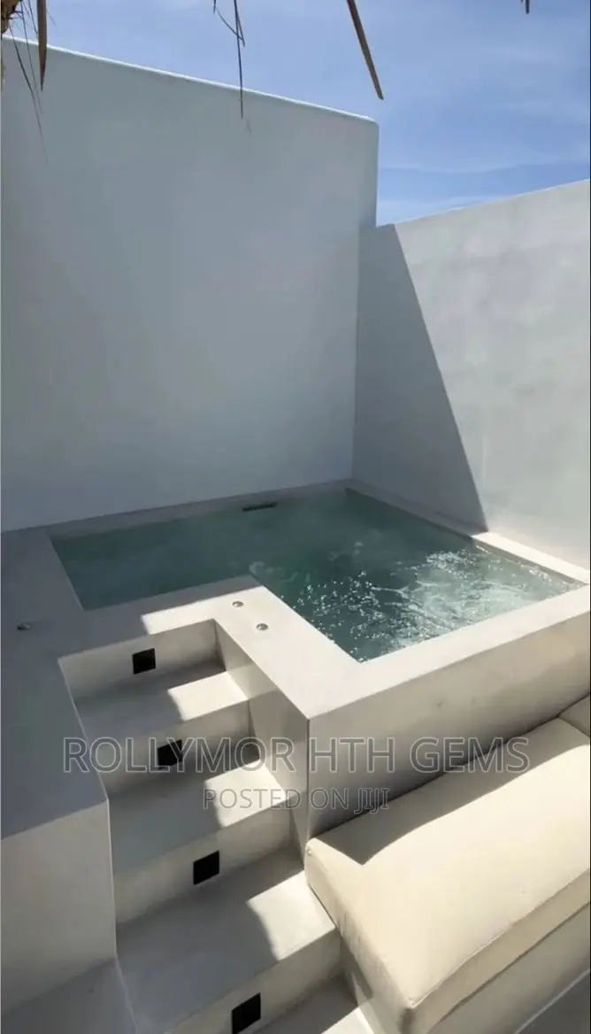 Jacuzzi Hot Tub and Hydrotherapy Spa Engineer and Consultant