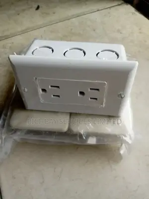 110/125v Tr Socket