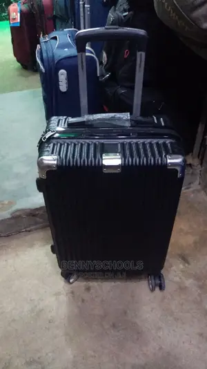 Small Hand Luggage Rubber Plastic Traveling Luggage Box