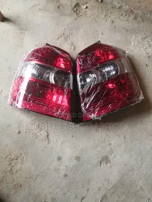 Set Rearlight Highlander 2005
