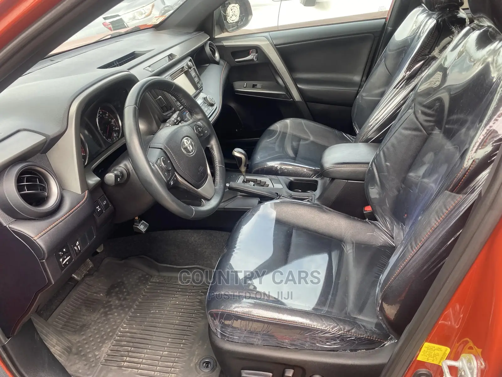 Toyota RAV4 2016 Orange