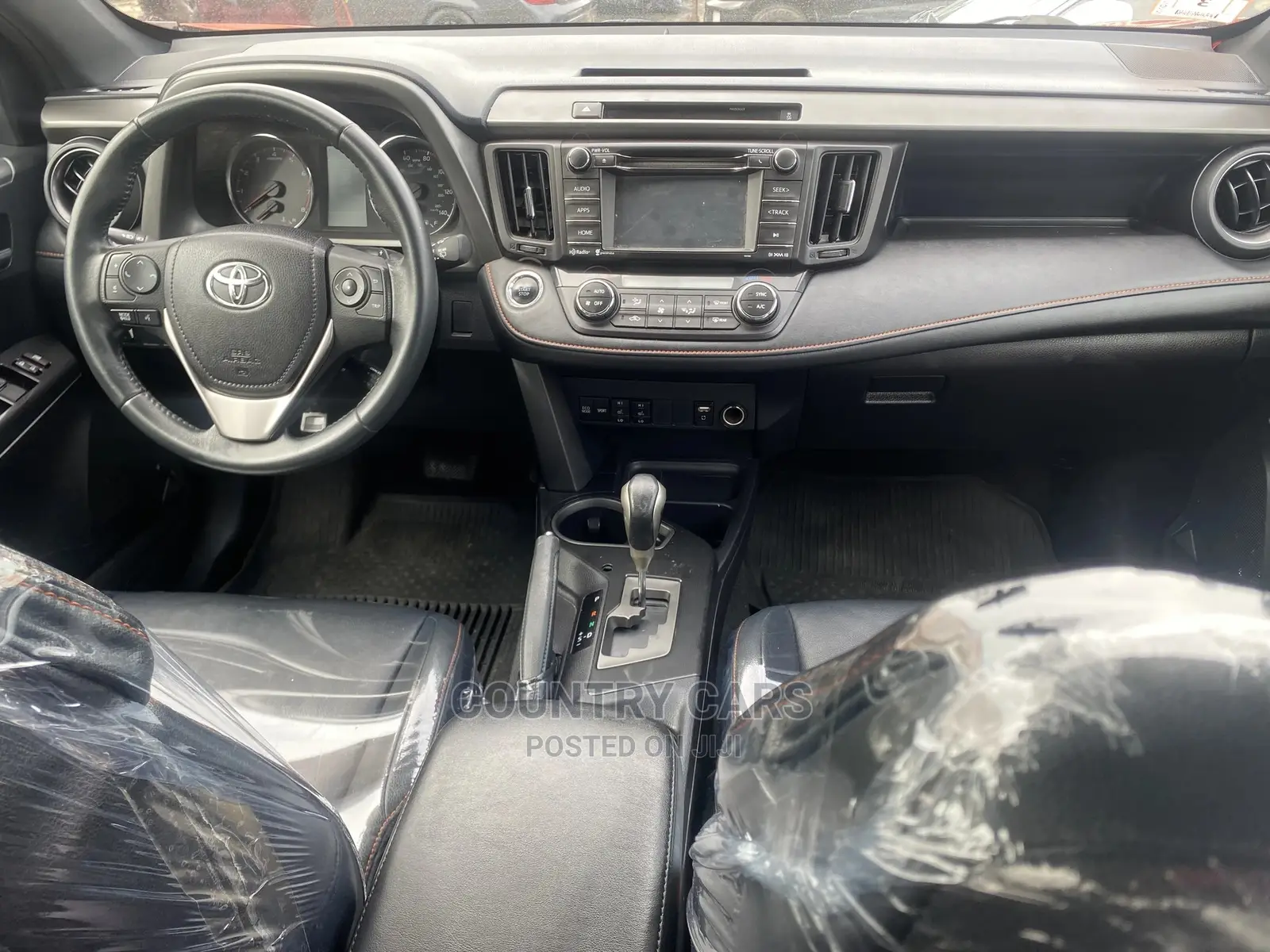 Toyota RAV4 2016 Orange