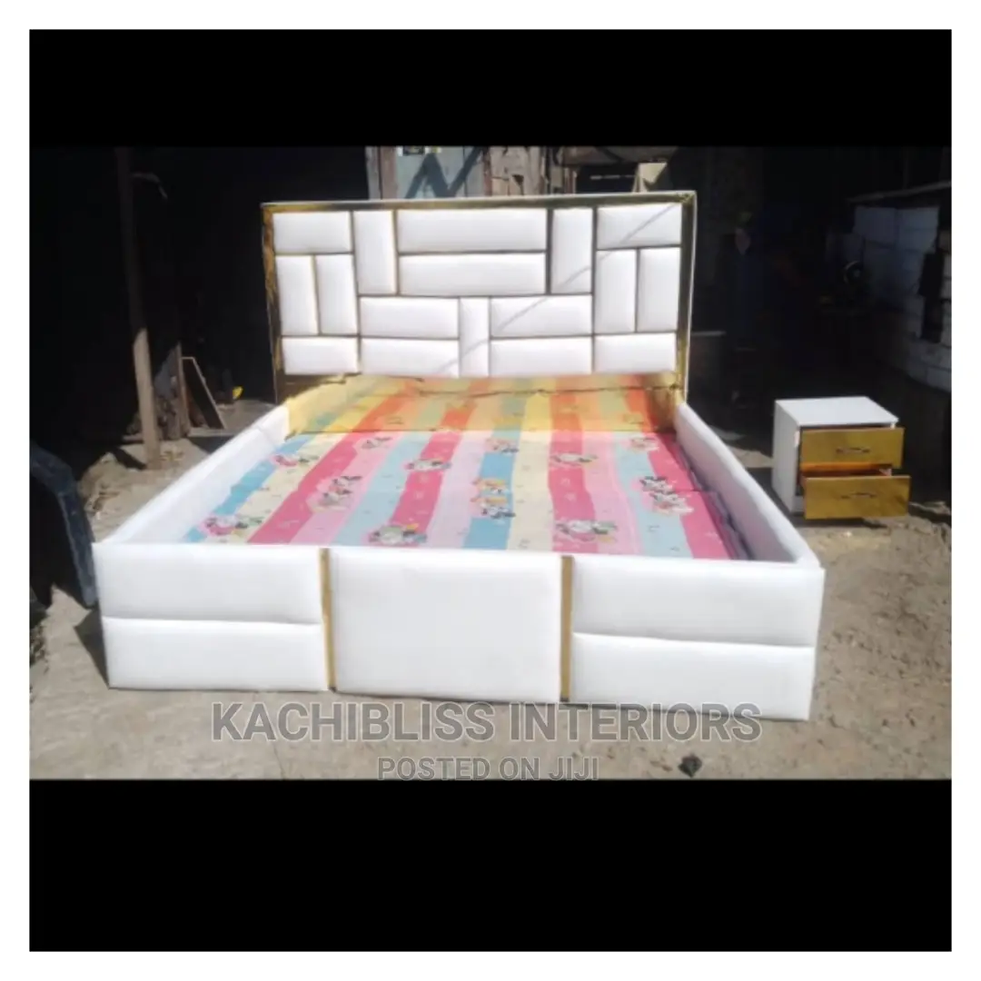 6*6ft Padded Bedframe