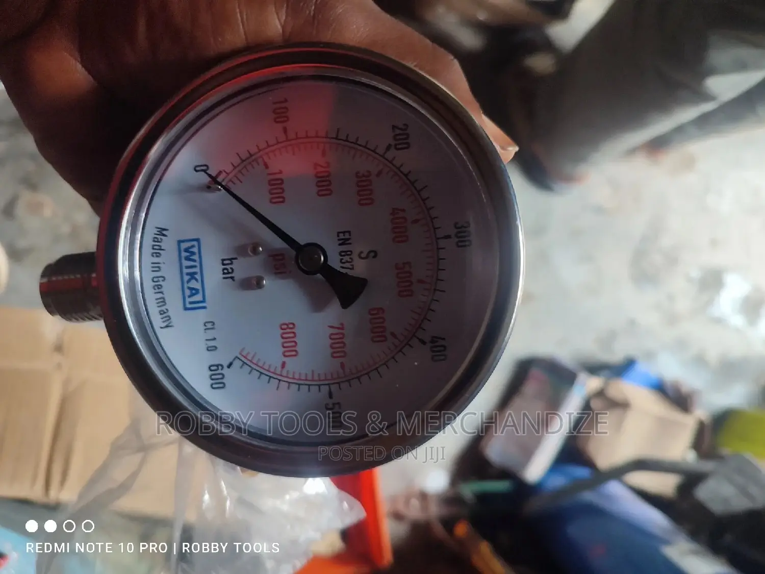 Pressure Gauge 600 Bars
