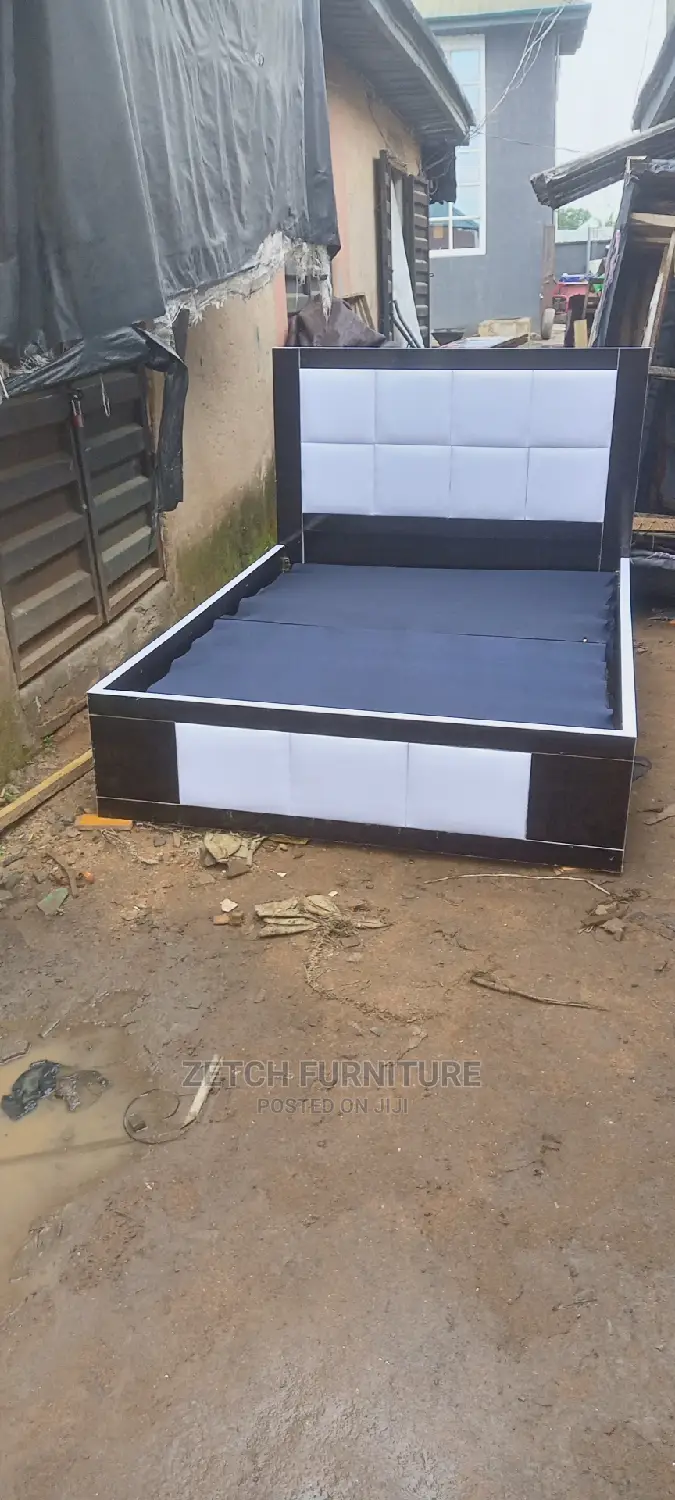 Standard 4x6 Bedframe