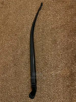 2012 - 2017 Toyota Camry Windshield Wiper Arm, Right, Front