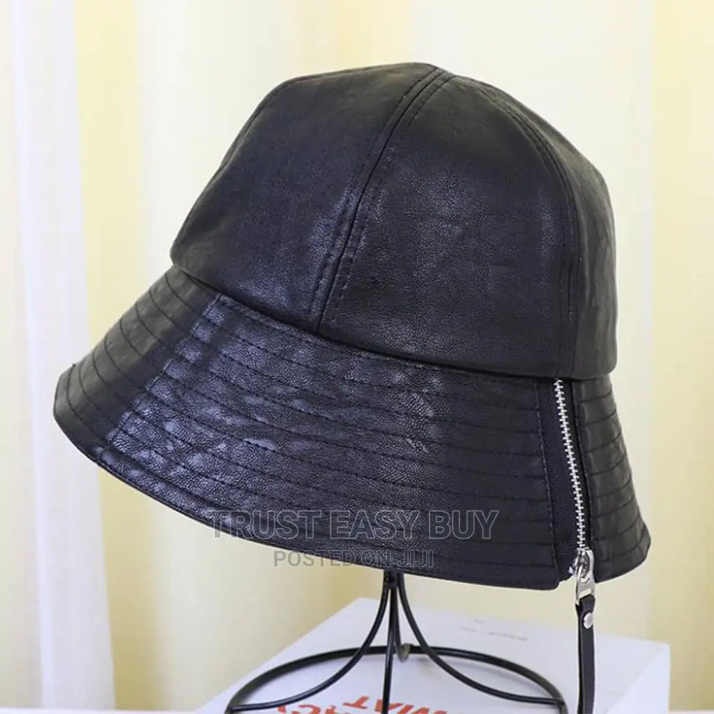 Original Plan Leather Zipper Bucket Hat
