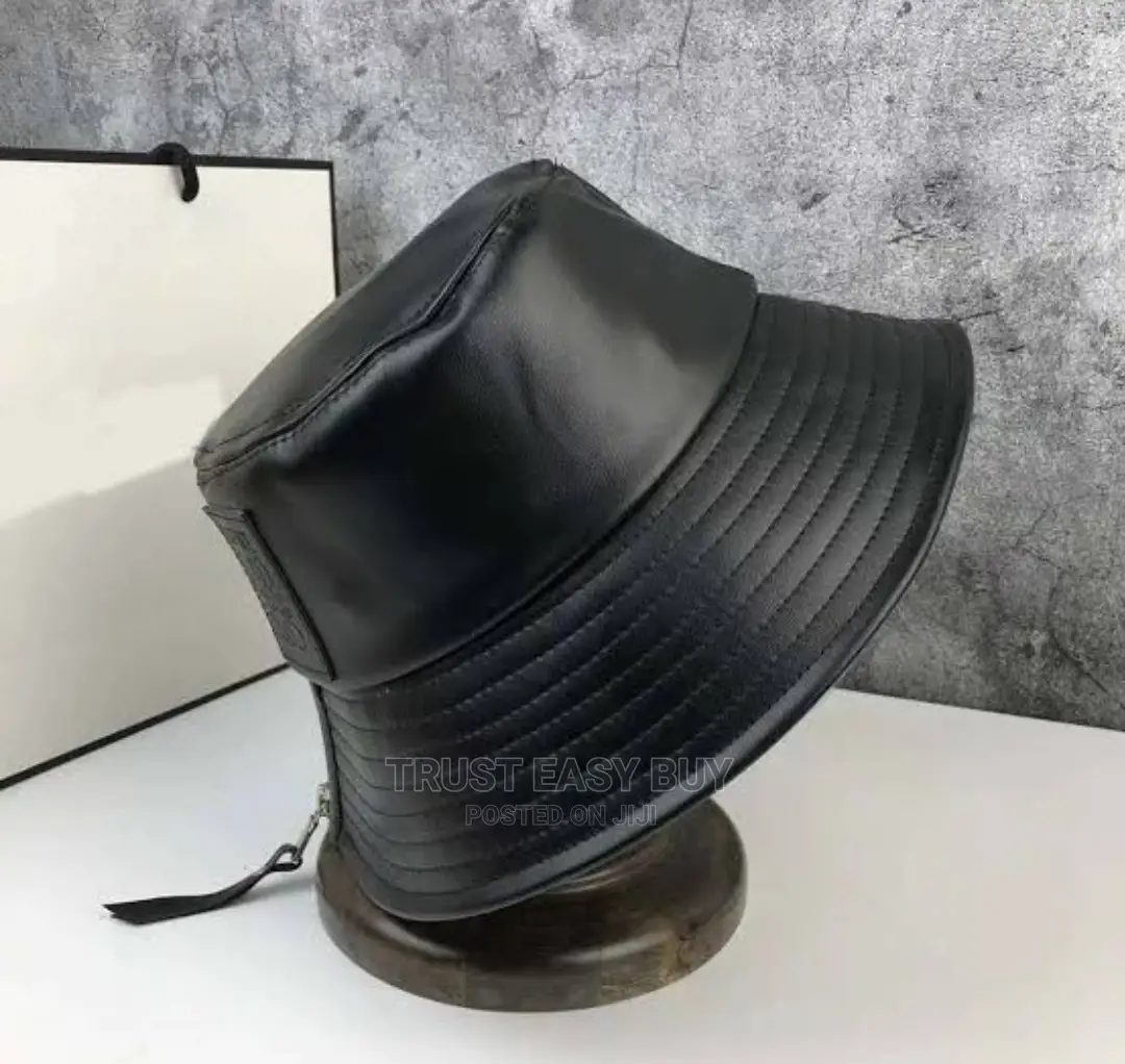 Original Plan Leather Zipper Bucket Hat
