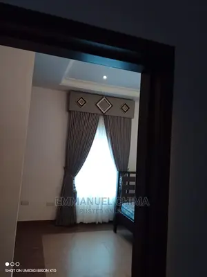 Curtain With Board Design