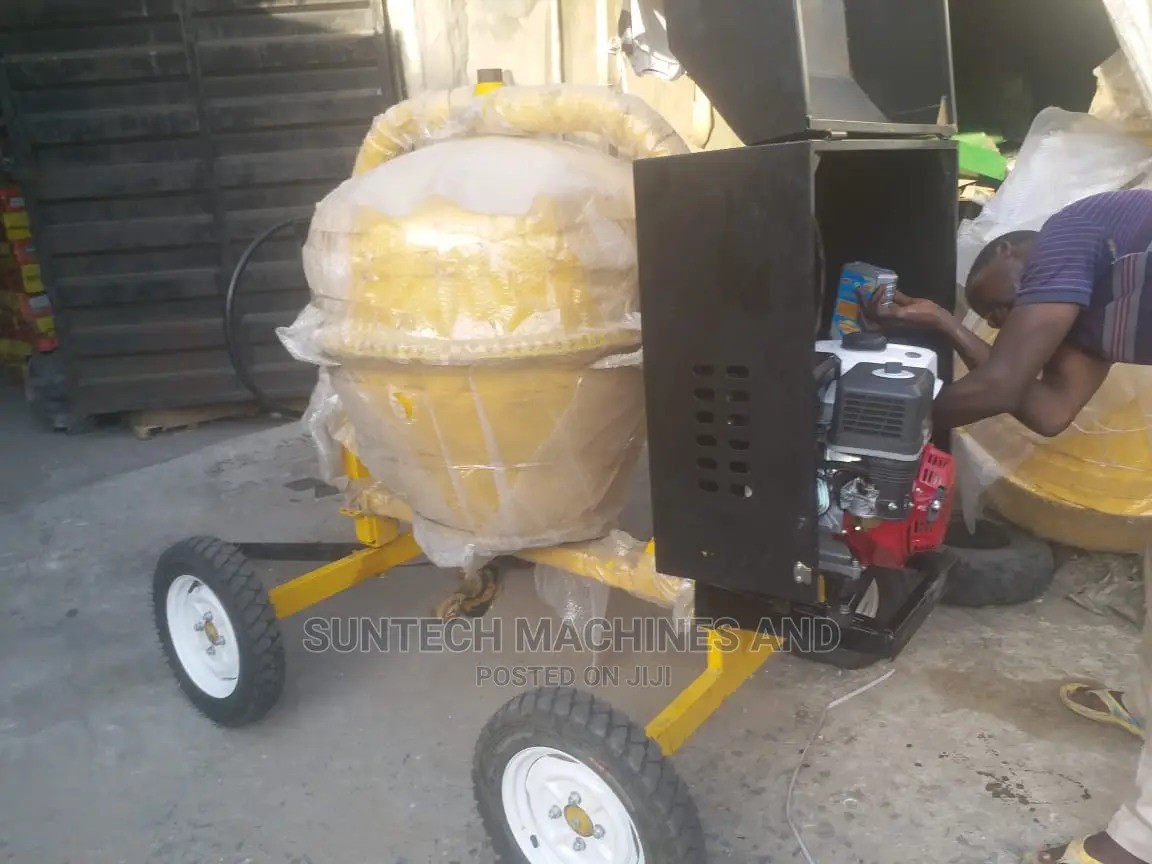 Petrol Concrete Mixer