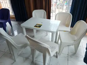 Plastic Restaurant Table and Chairs Set