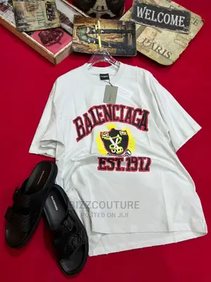 Original BALENCIAGA T-Shirts Available in Store