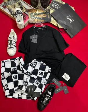 Original DOLCE GABBANA T-Shirts Available in Store