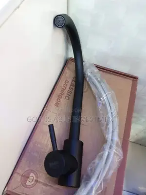 Black Sink Mixer
