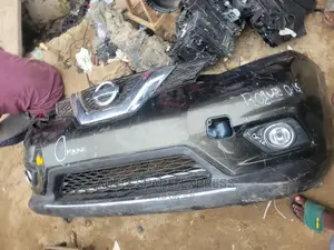 Nissan Rogue 2015 Bumper