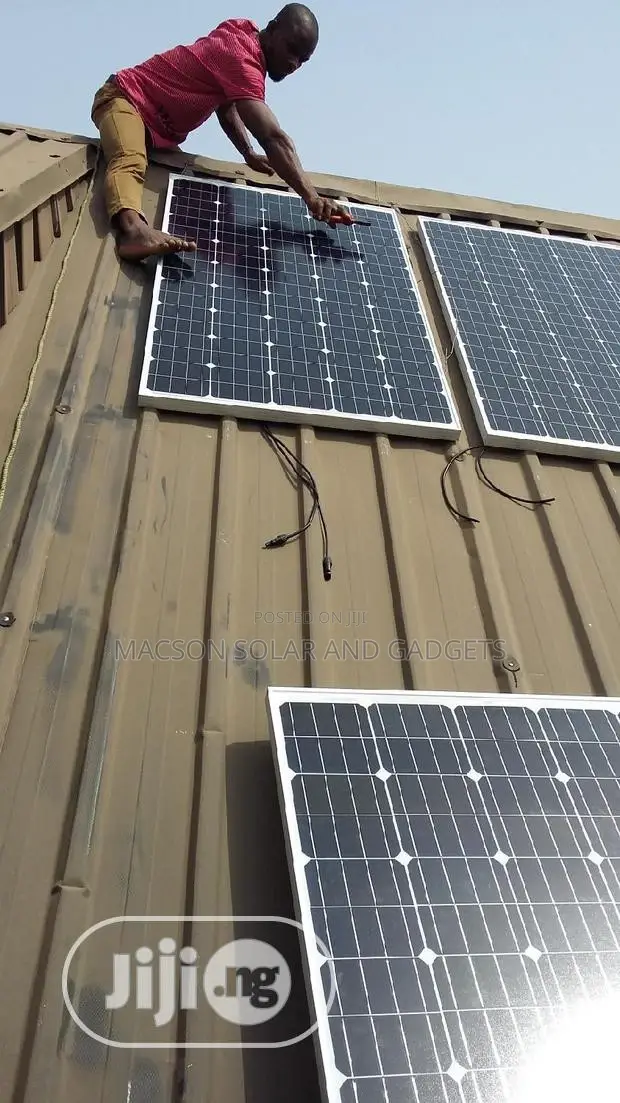 300 Watts Mono Canadian Panel