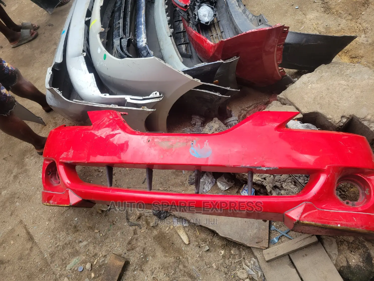 Solara 2006 Bumper
