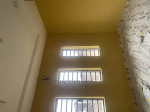 Furnished 3bdrm Block of Flats in Surulere for rent