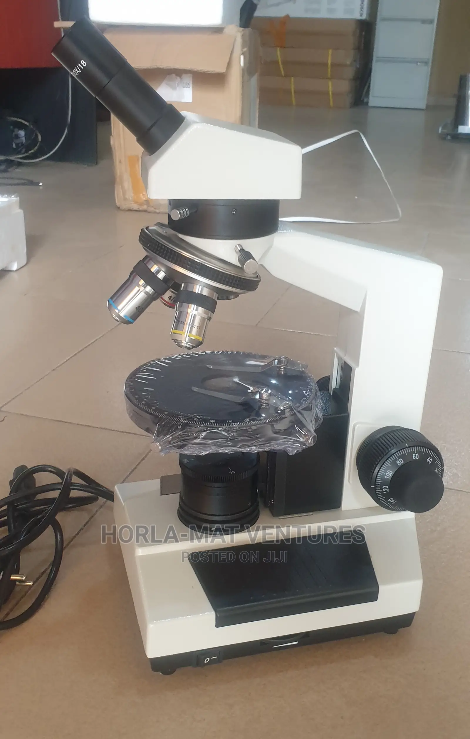 Monocular Polarized Microscope
