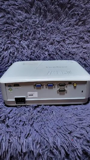 Projector With Efficient Display And Sharpness Ikeja , Egbed