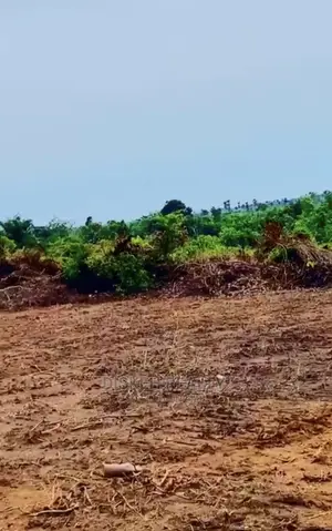 20 Plots of LAND IN OWERRI. Umuokanne at a Good Location