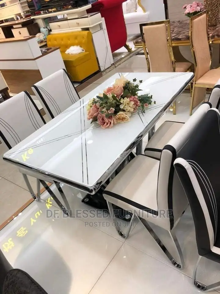 Glass Dinning