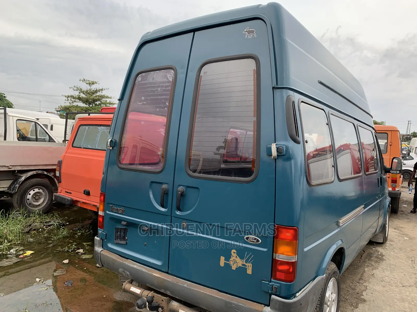 Ford Transit 1999 Blue