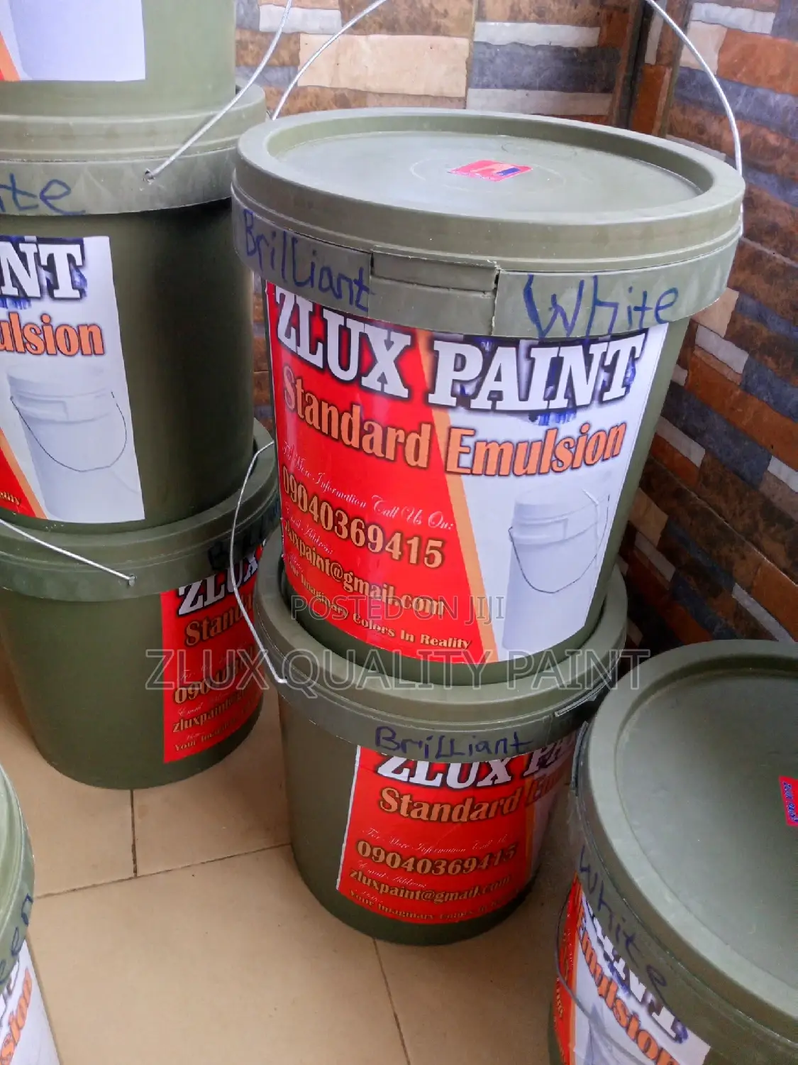 Zlux Standard Emulsion Paints