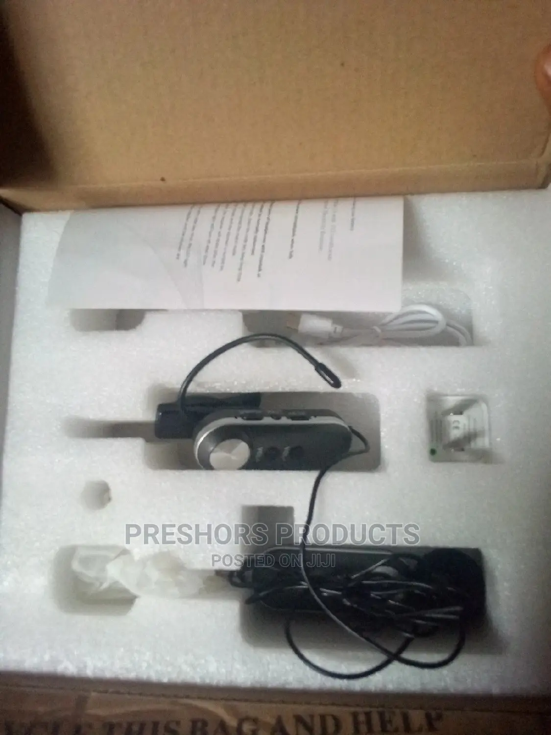 Proffecial Universal Wireless Microphone