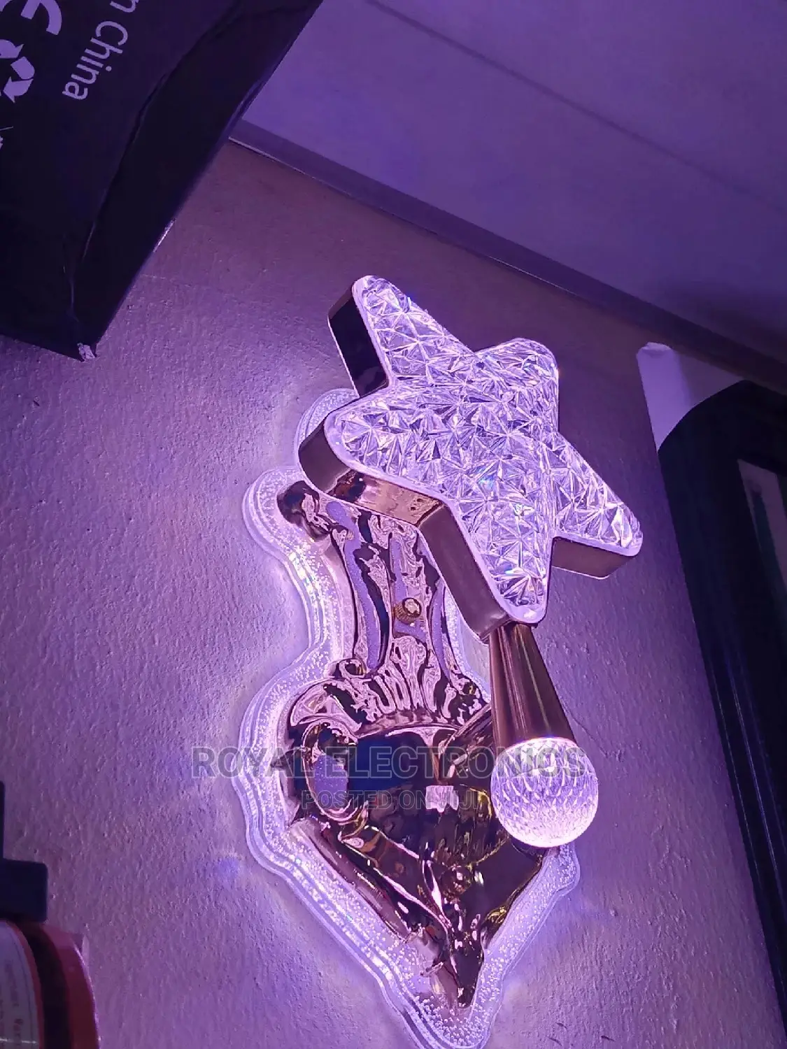 Wall Bracket With Led Light
