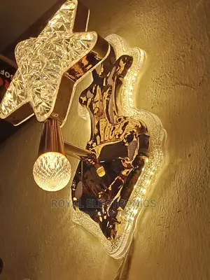 Beautiful Wall Bracket With Led Light